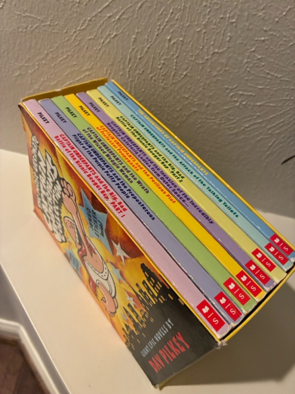 The Most Ultimate Captain Underpants Collection - lot of 8 books